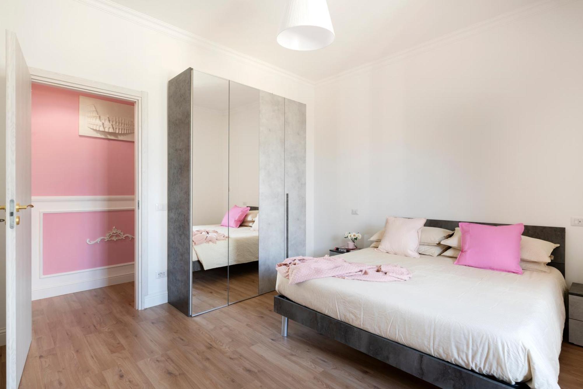 Luxury Pink * Roma